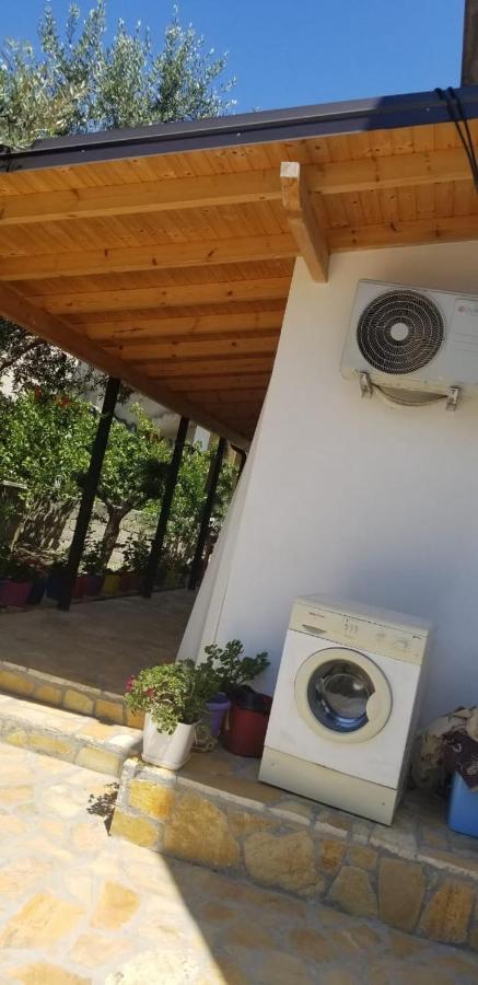 Vila Sita Vlore Exterior photo